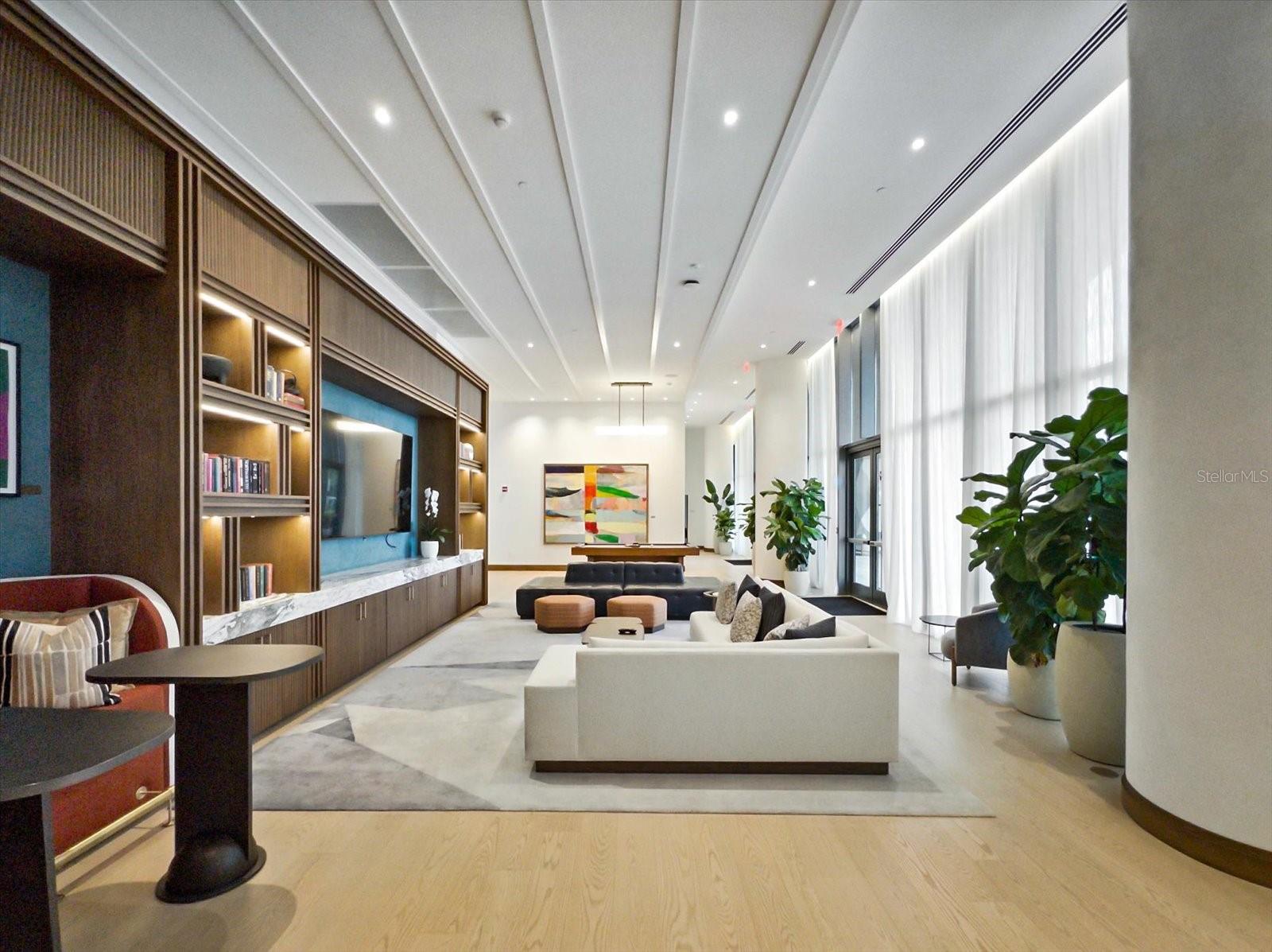 2912 W SANTIAGO ST #1504