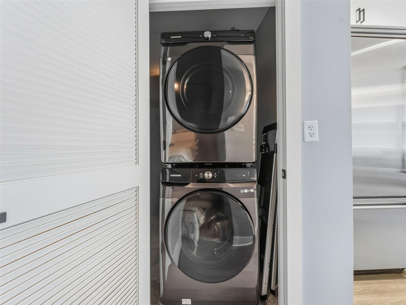 1120 E KENNEDY BLVD #1225