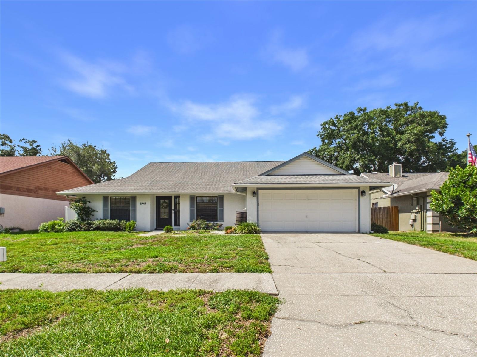 15018 REDCLIFF DR