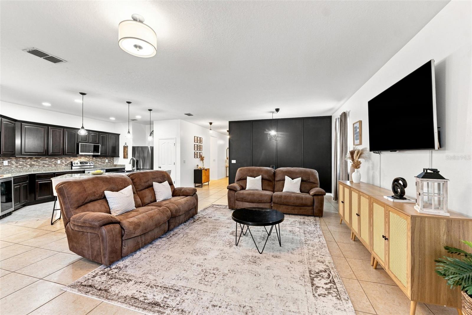 14311 ROMEO BLVD