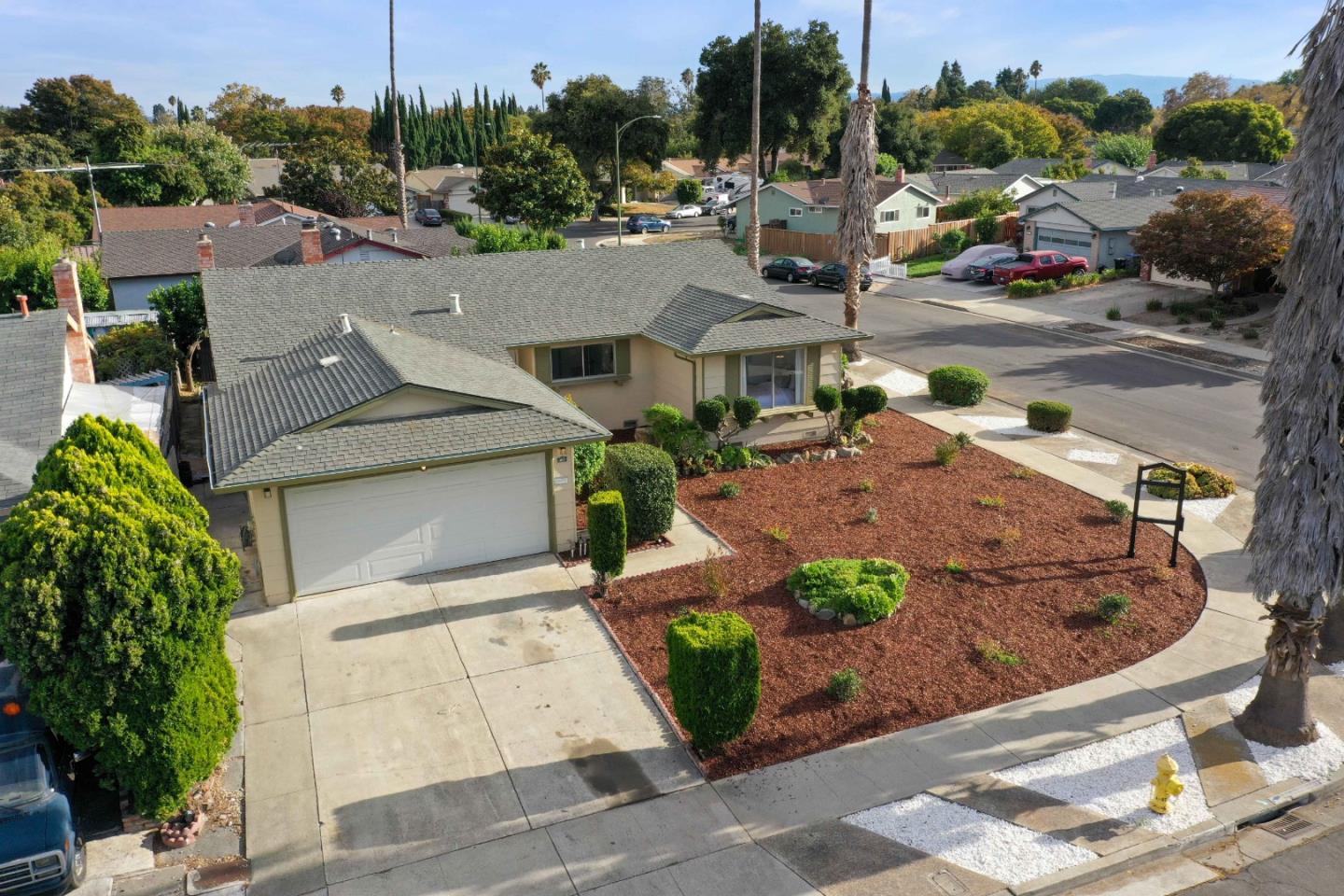 3052 Melchester DR