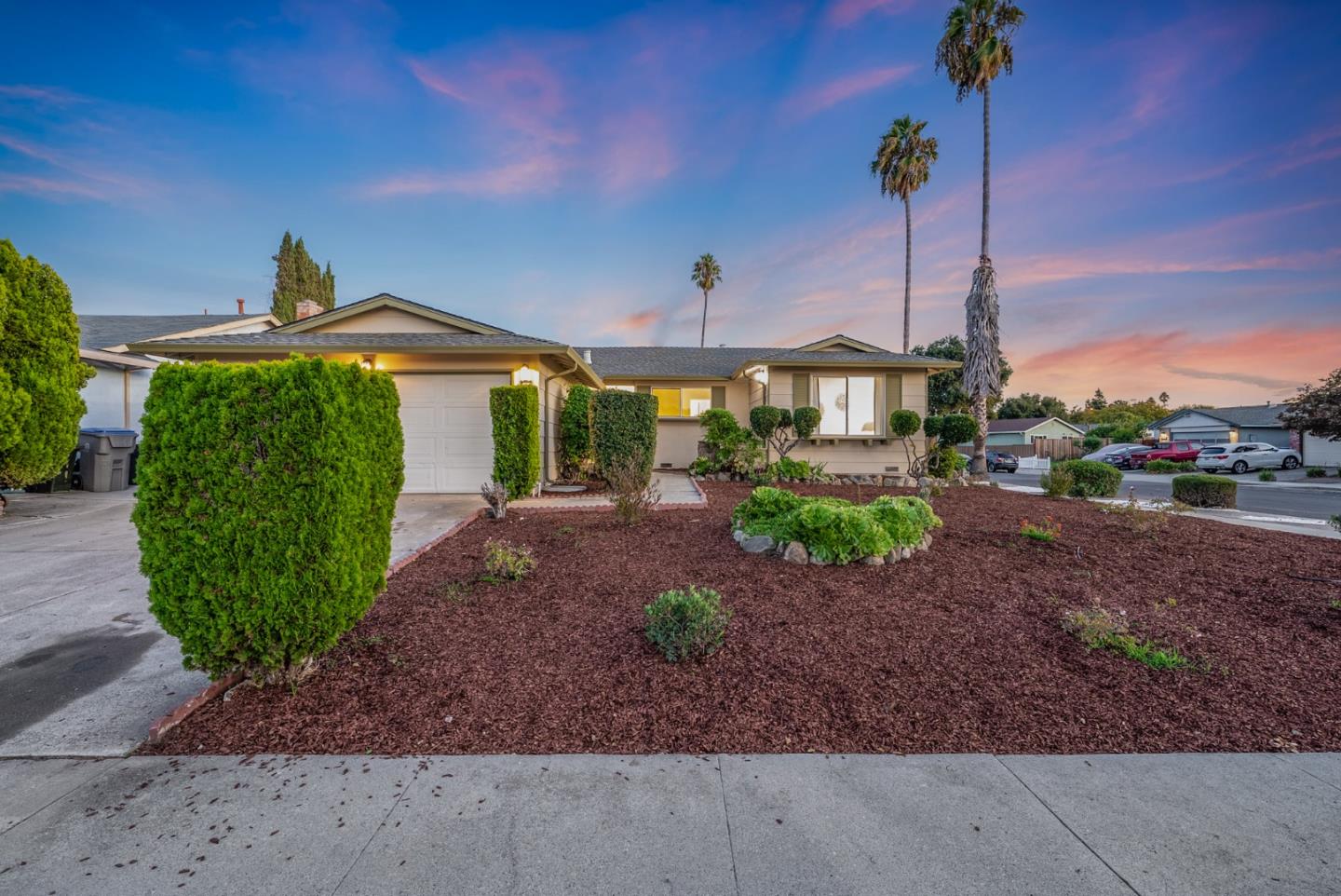 3052 Melchester DR