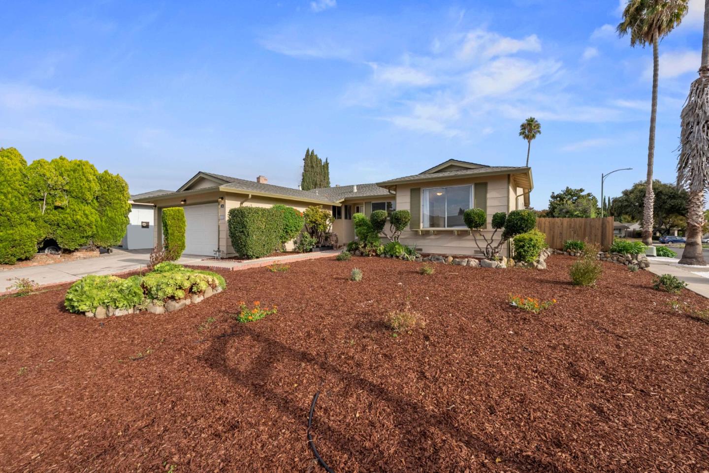 3052 Melchester DR
