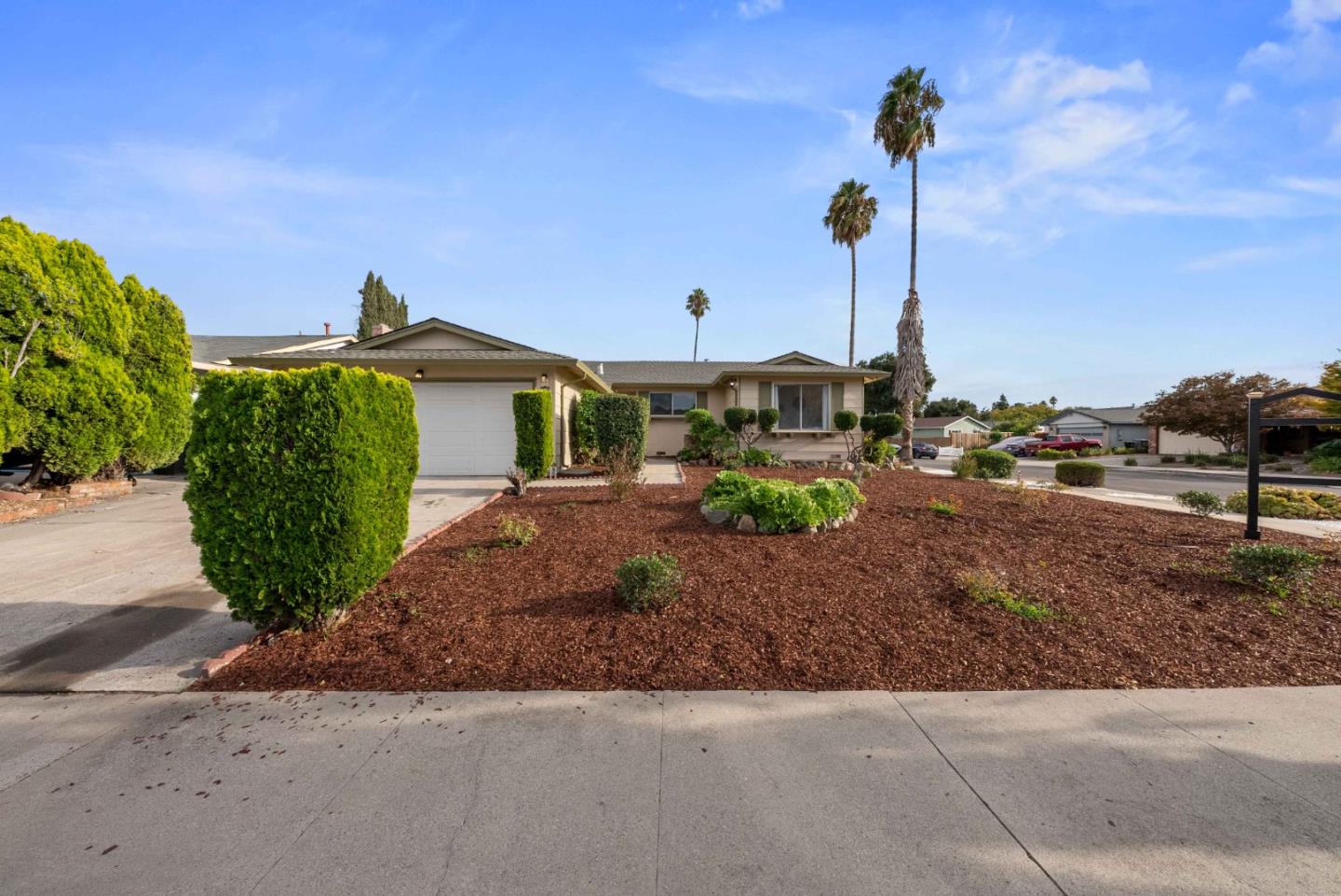 3052 Melchester DR