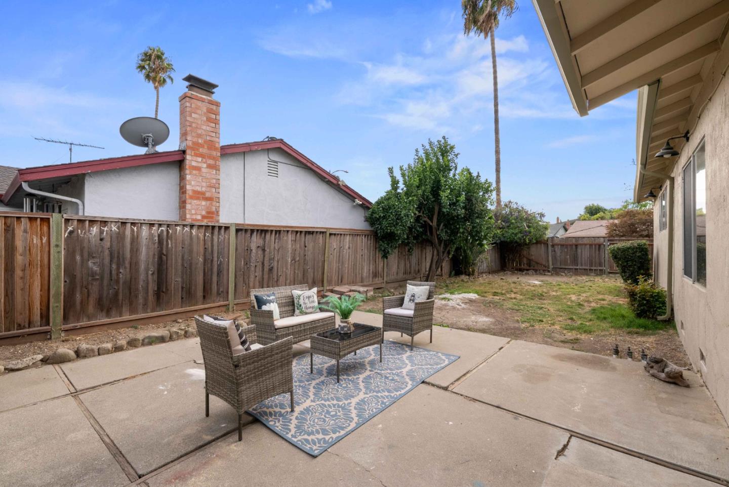 3052 Melchester DR