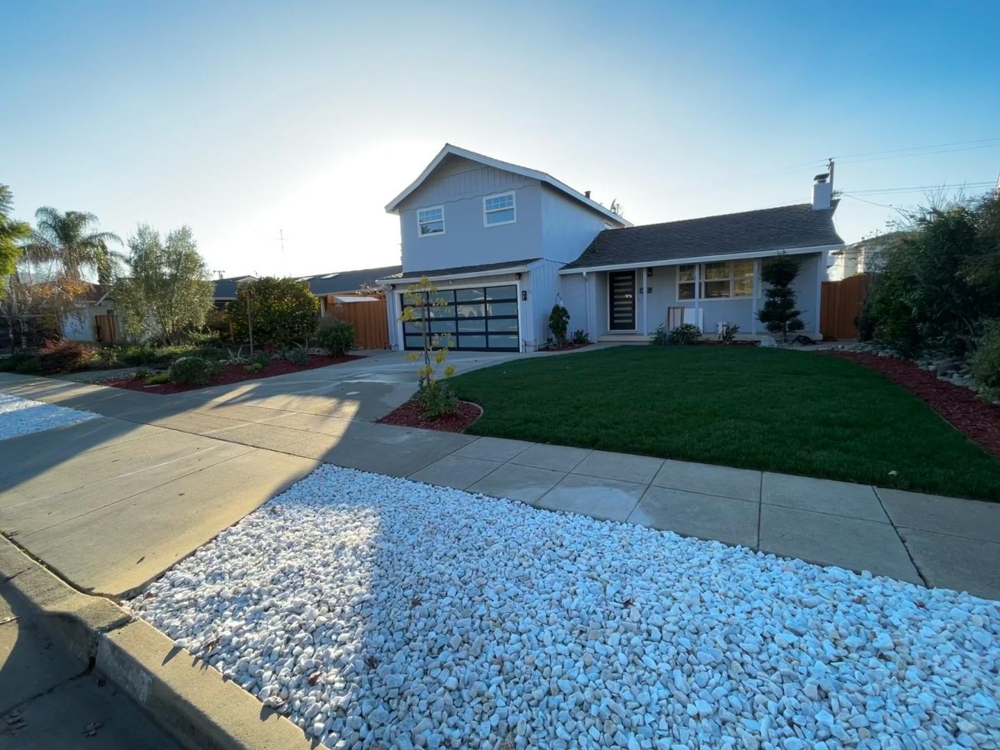 3293 Todd WAY