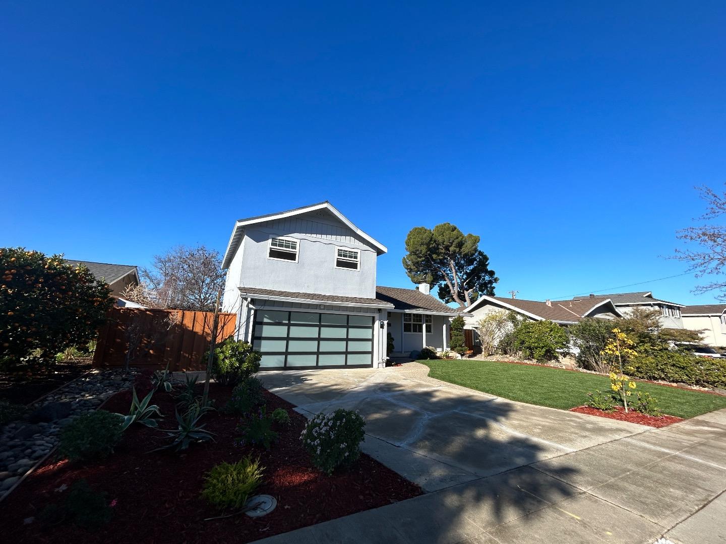 3293 Todd WAY