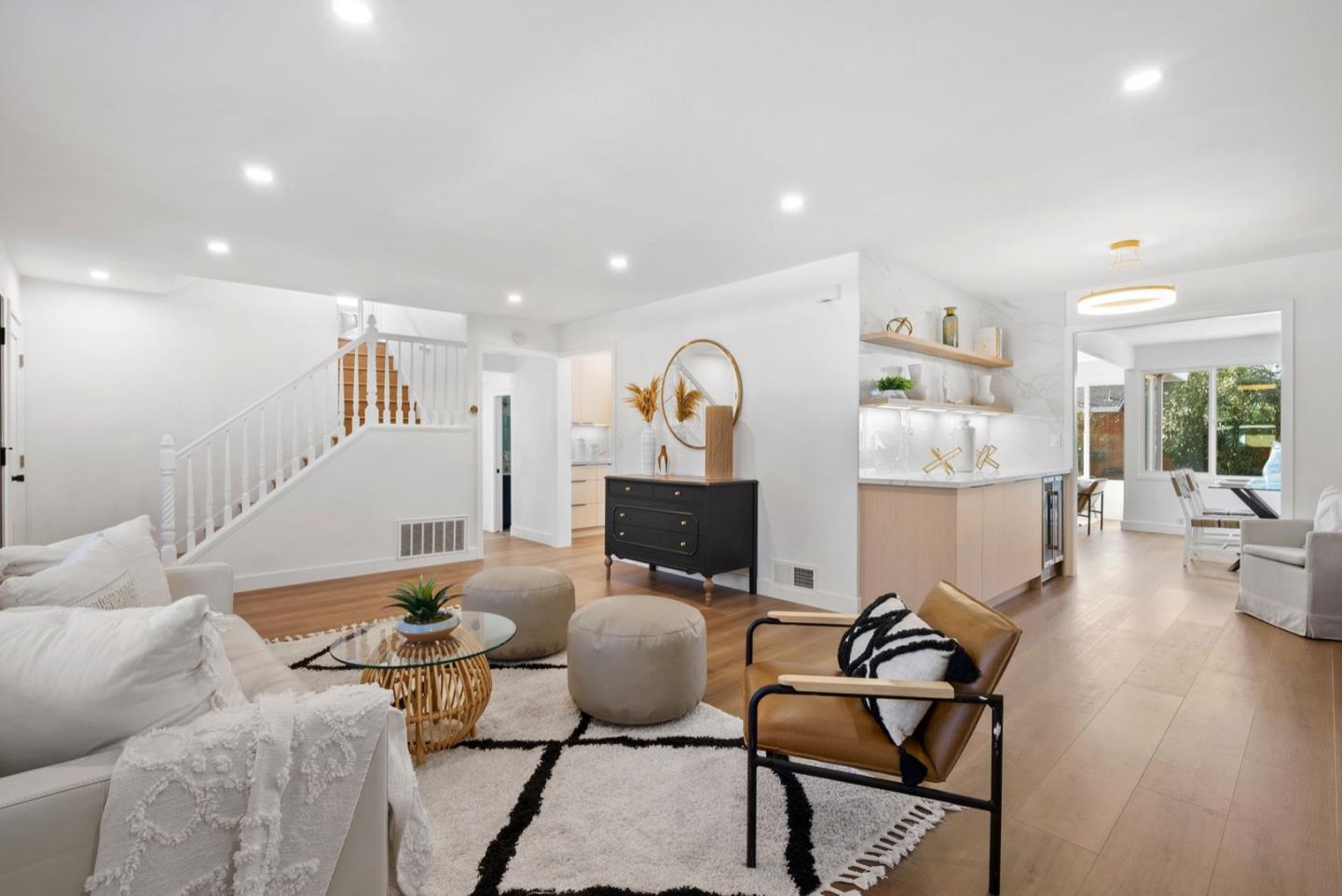 3293 Todd WAY