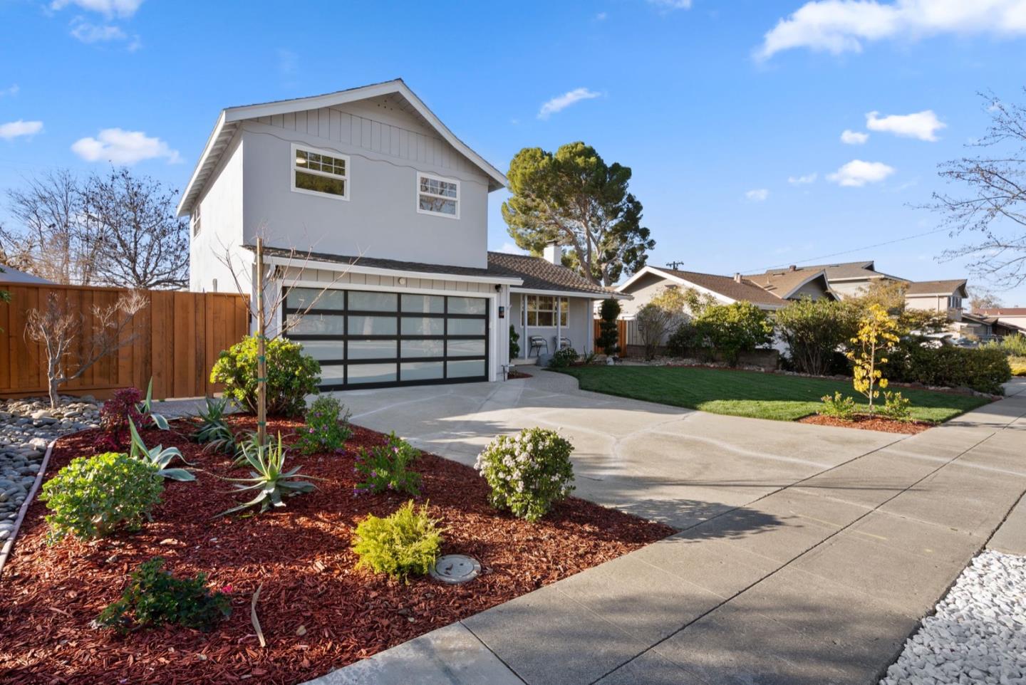 3293 Todd WAY
