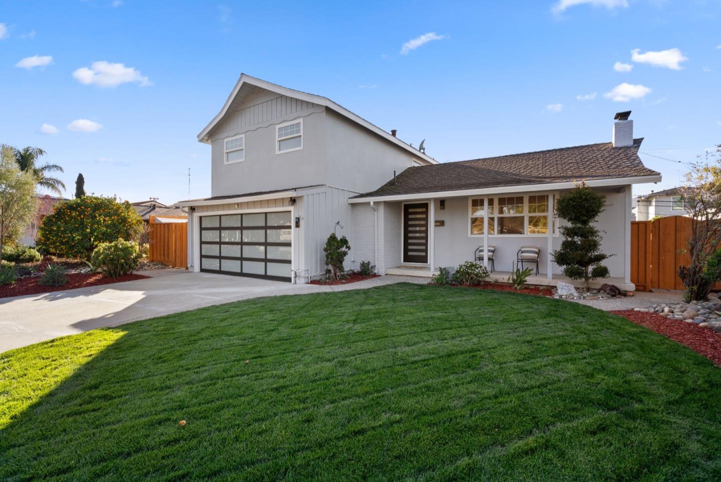 3293 Todd WAY