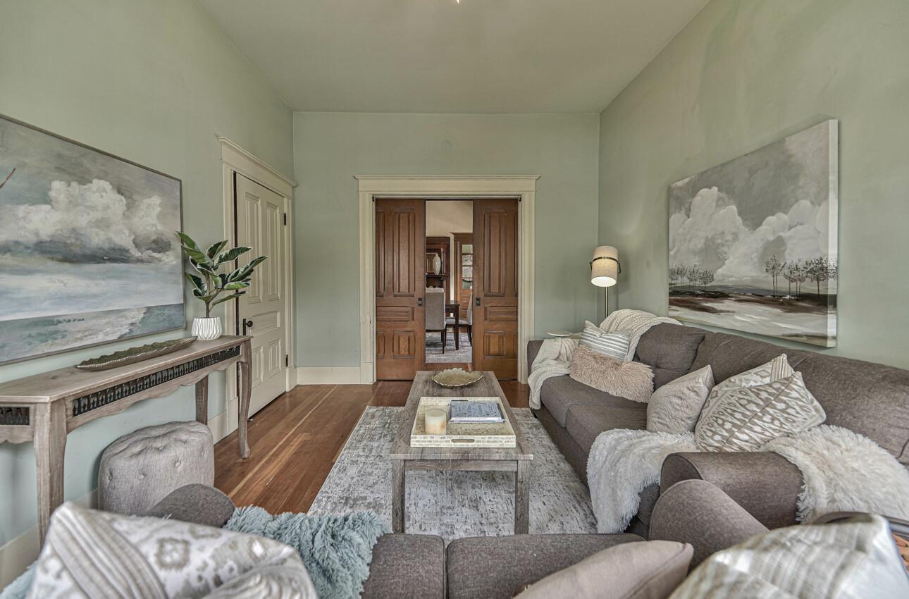 333 N 7th ST