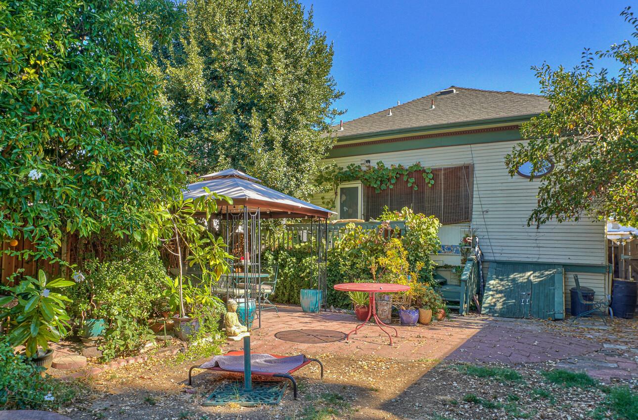333 N 7th ST