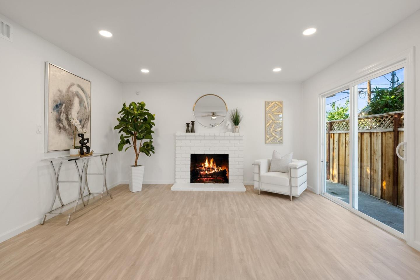 3574 Cherry AVE
