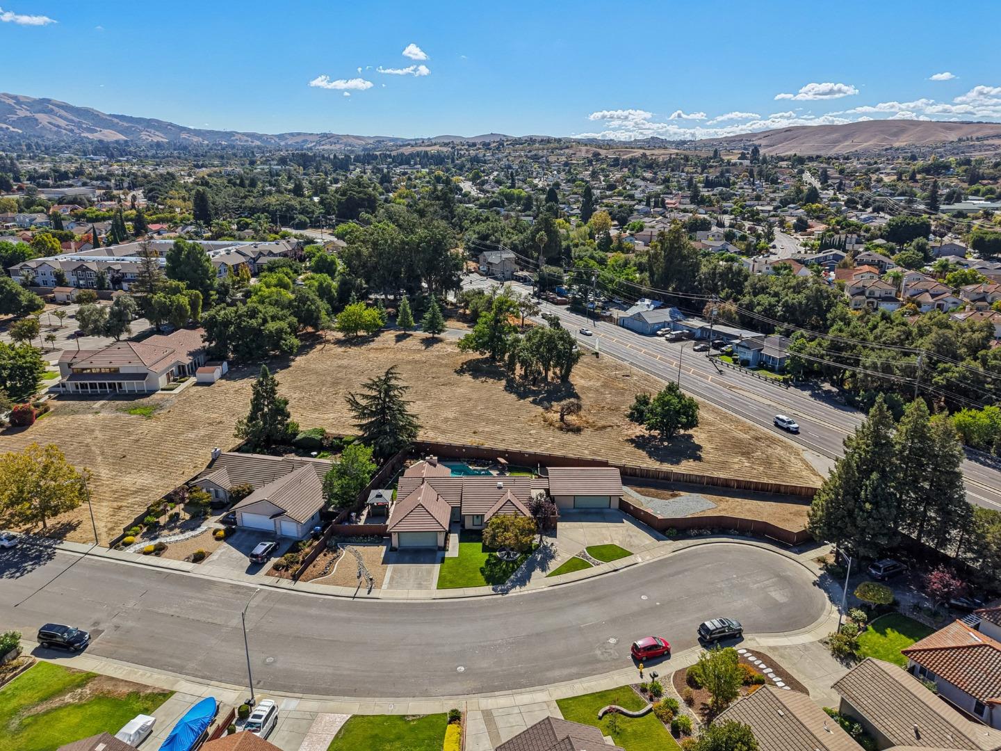 2930 Silverland Court