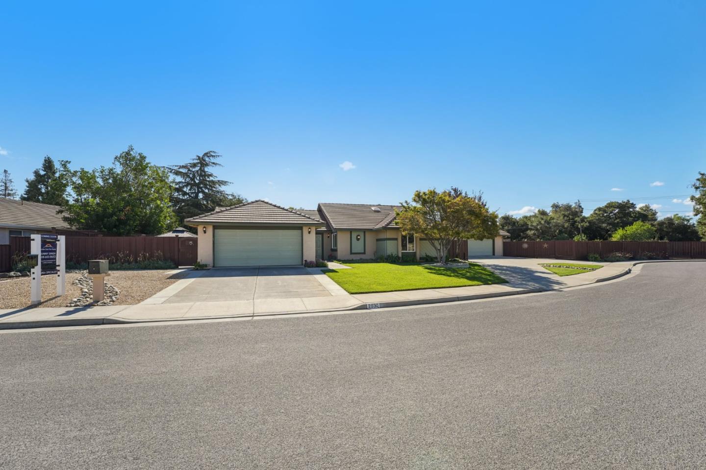 2930 Silverland Court