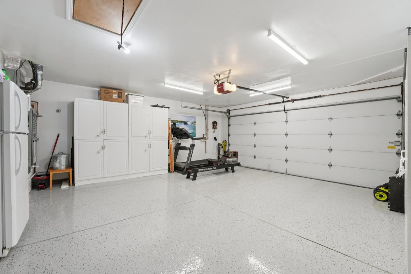 2930 Silverland Court