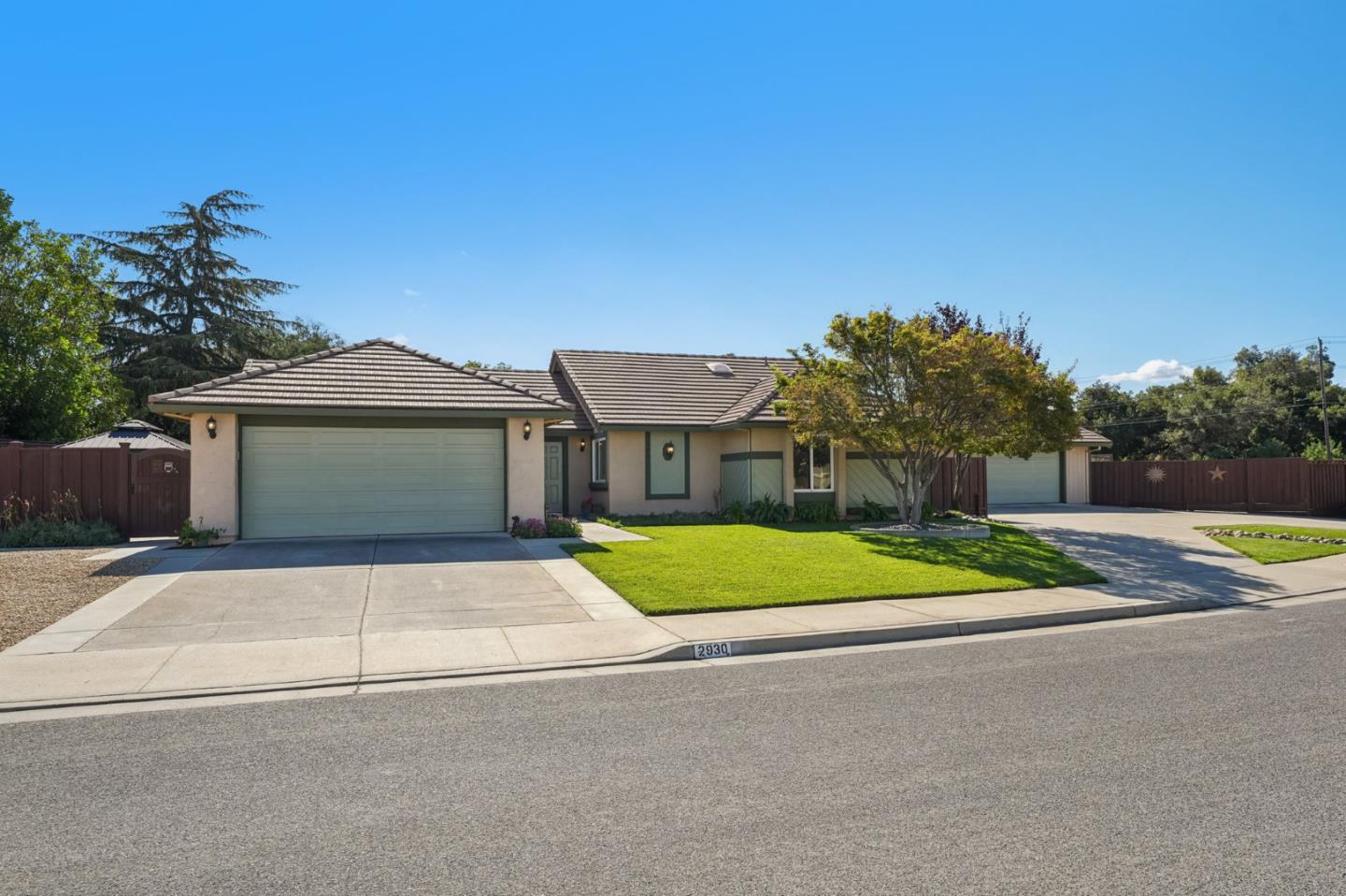 2930 Silverland Court