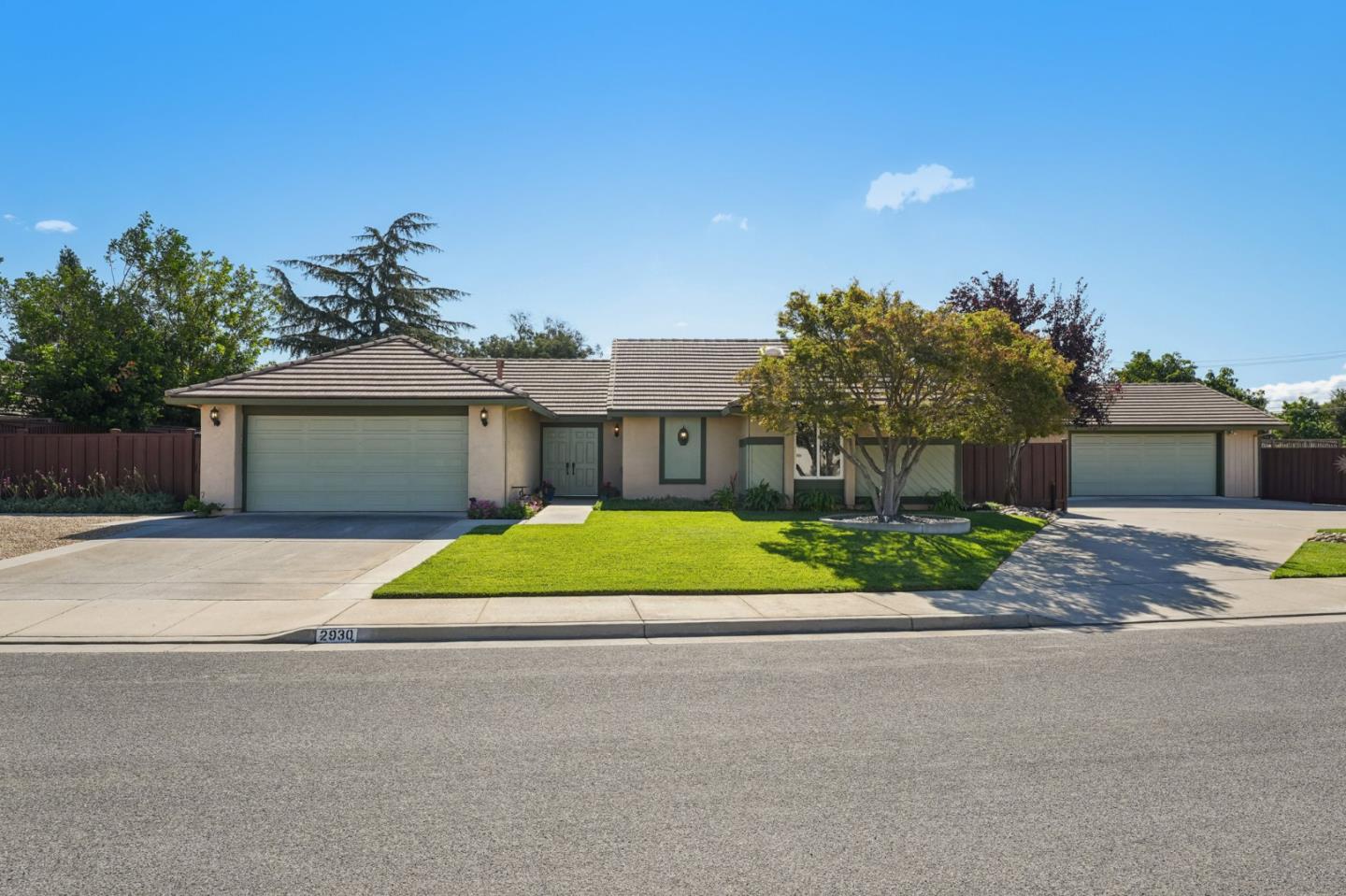 2930 Silverland Court