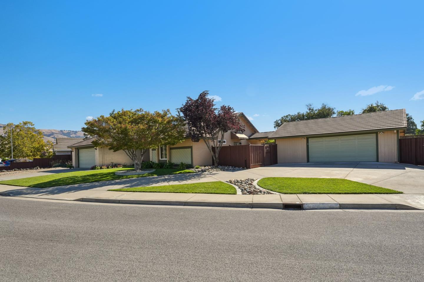 2930 Silverland Court