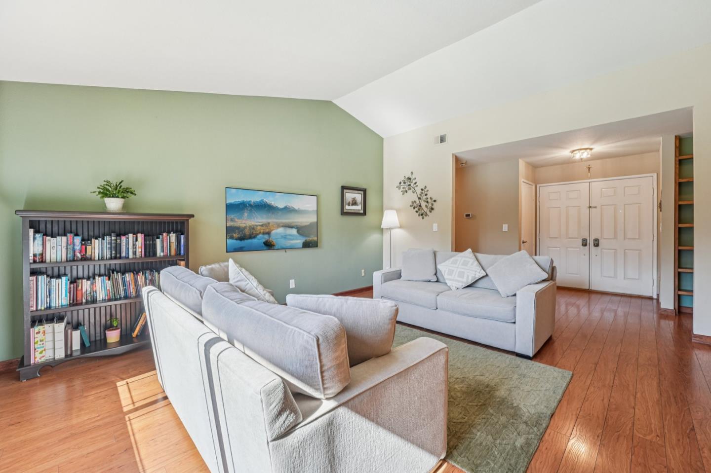 2930 Silverland Court