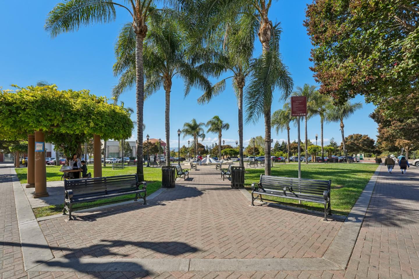 2930 Silverland Court