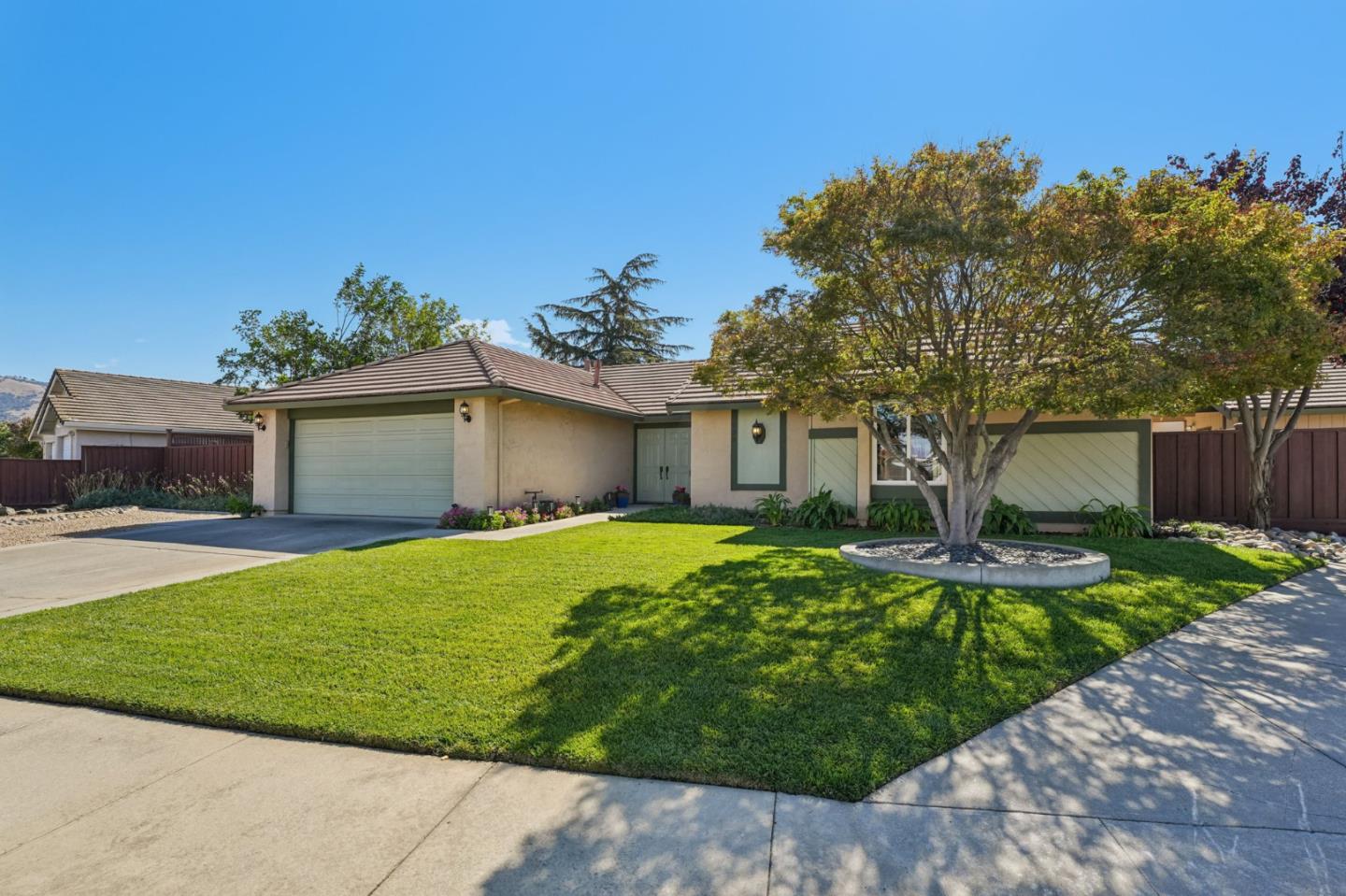 2930 Silverland Court