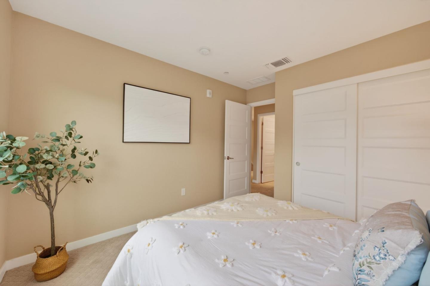 1860 Midnight Circle