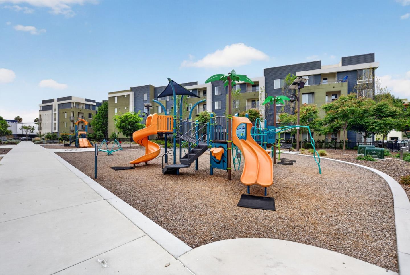 1860 Midnight Circle