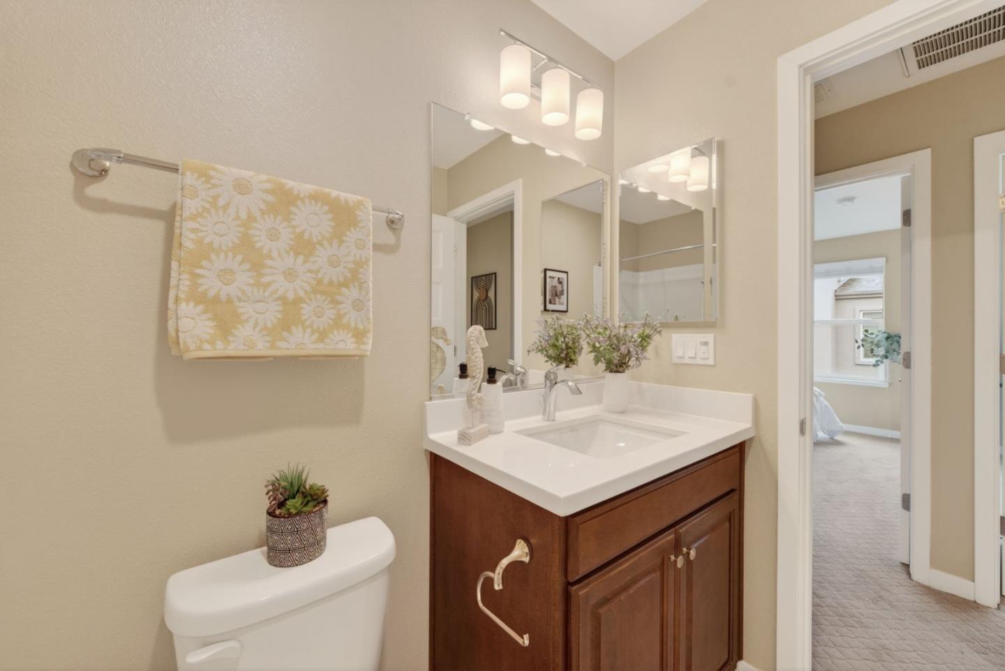 1860 Midnight Circle