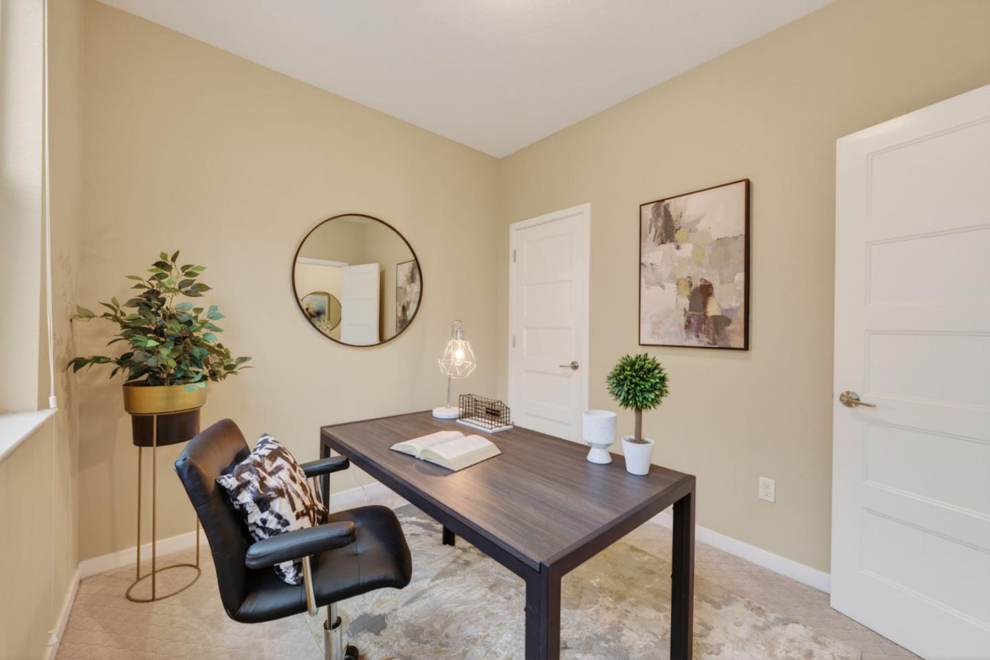 1860 Midnight Circle