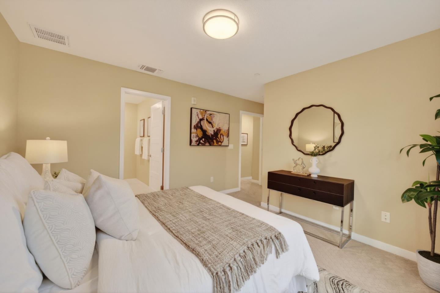 1860 Midnight Circle