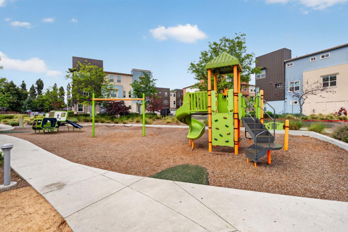 1860 Midnight Circle