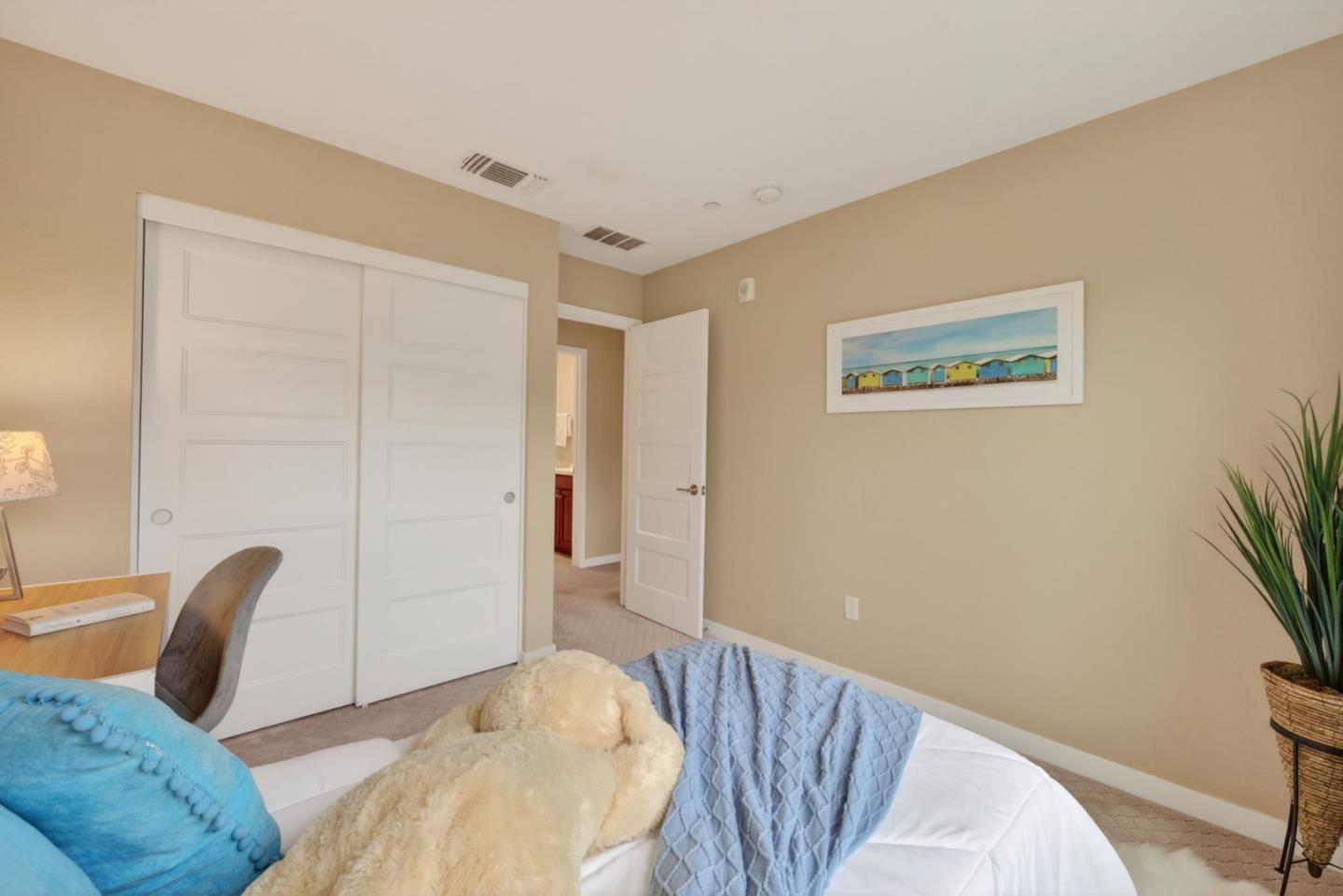 1860 Midnight Circle