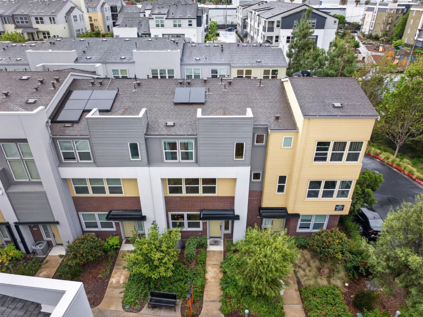 1860 Midnight Circle