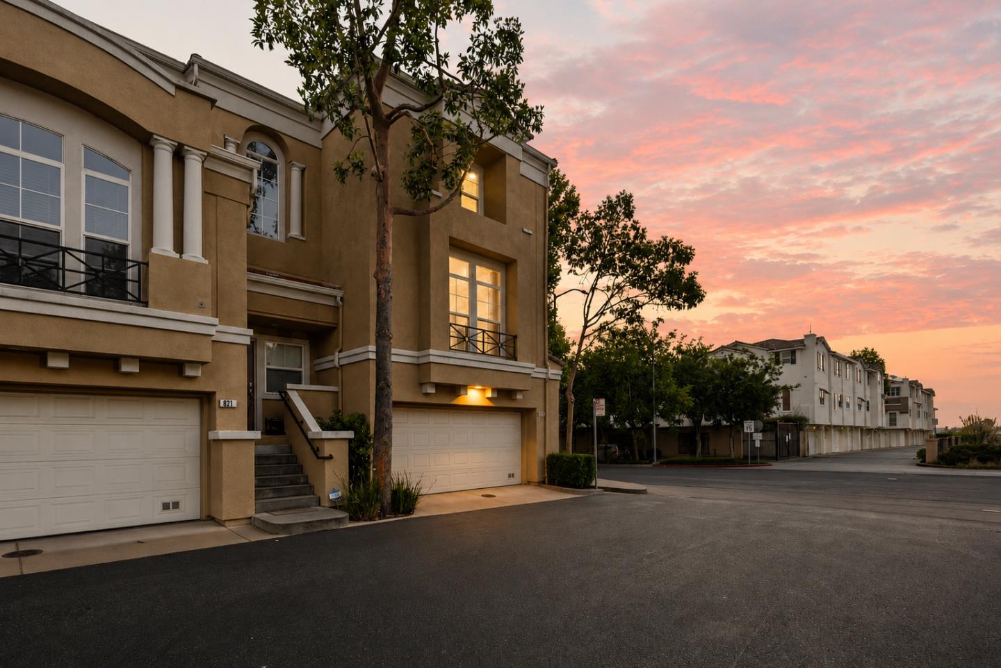 815 Towne Drive