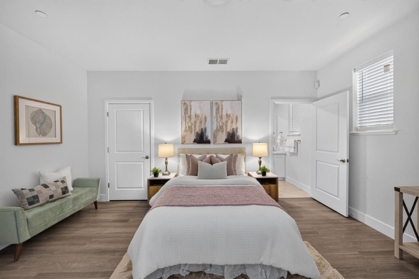 301 Baja Rose ST