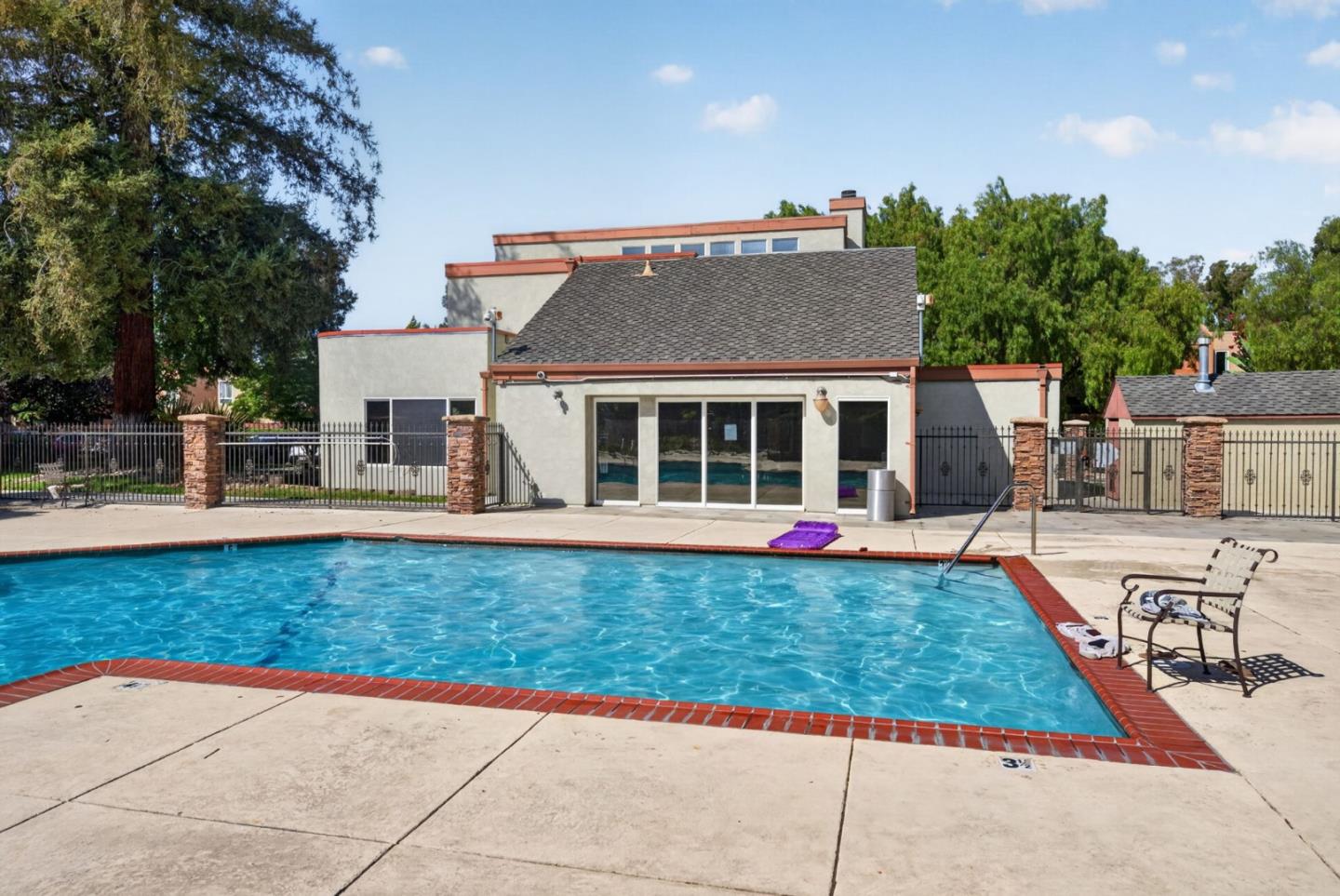 404 Dempsey RD 207