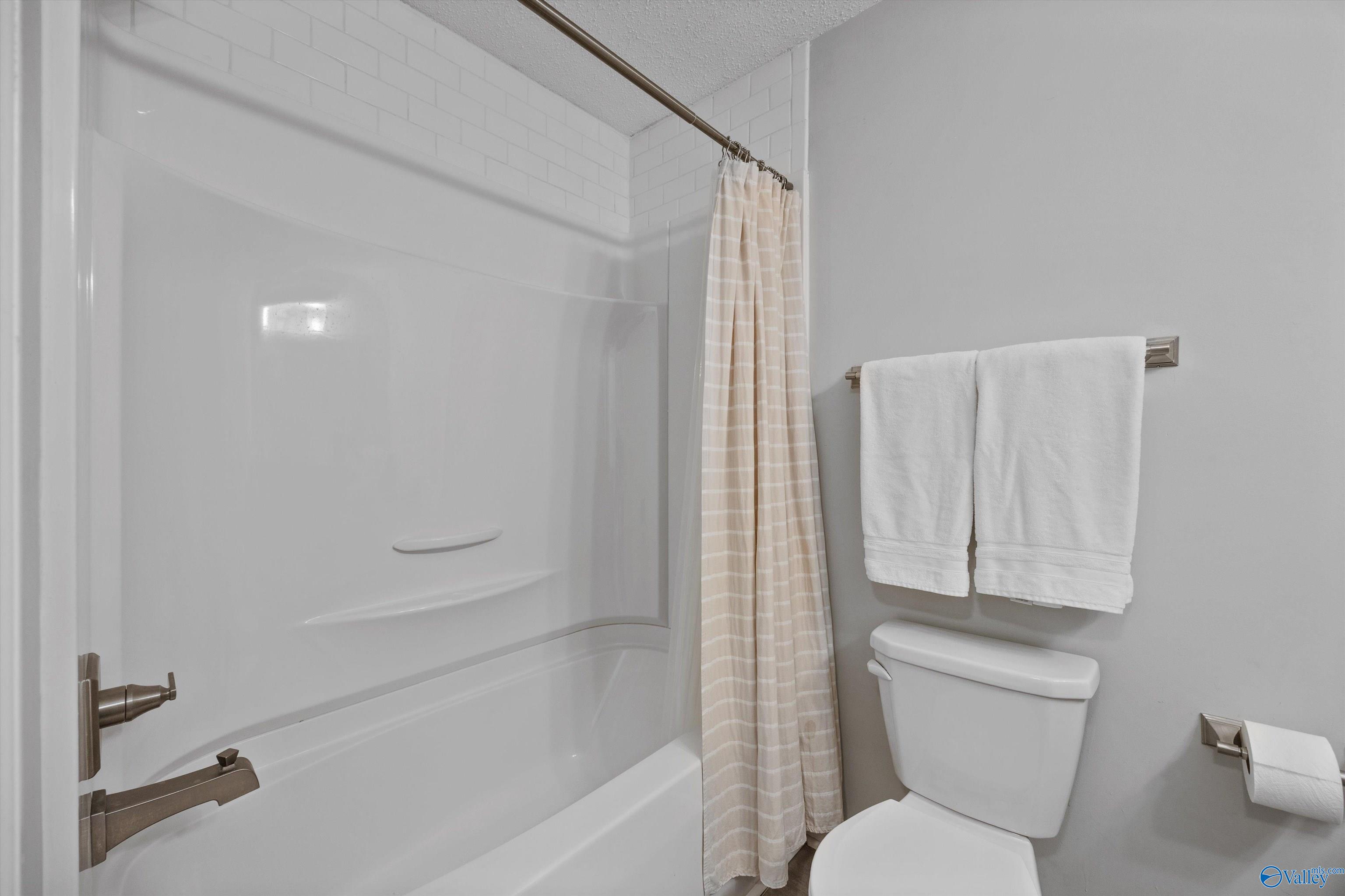 14003 Whitecastle Court SW