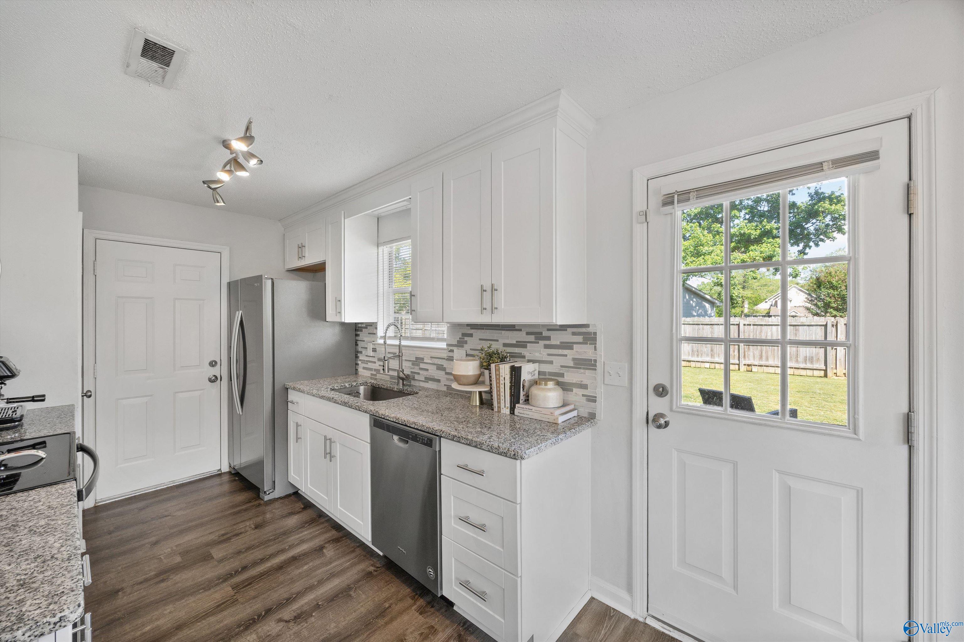 14003 Whitecastle Court SW