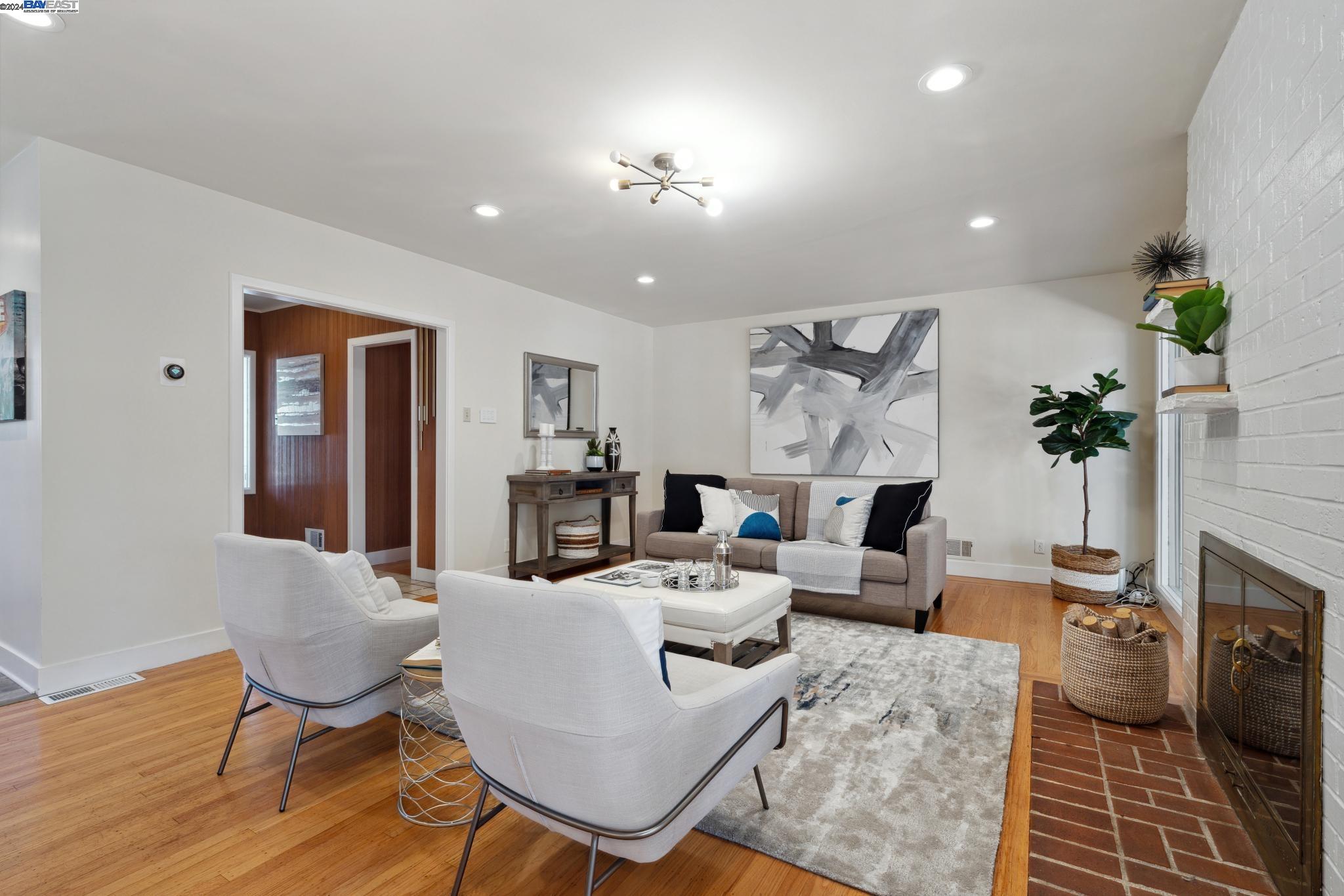 1251 San Jose St