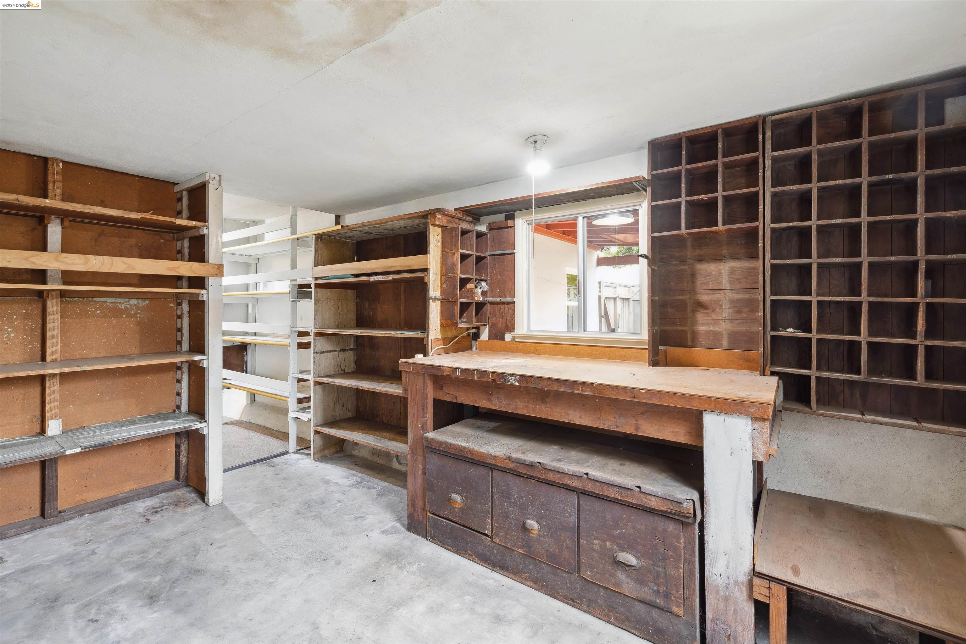 568 Dolores Ave