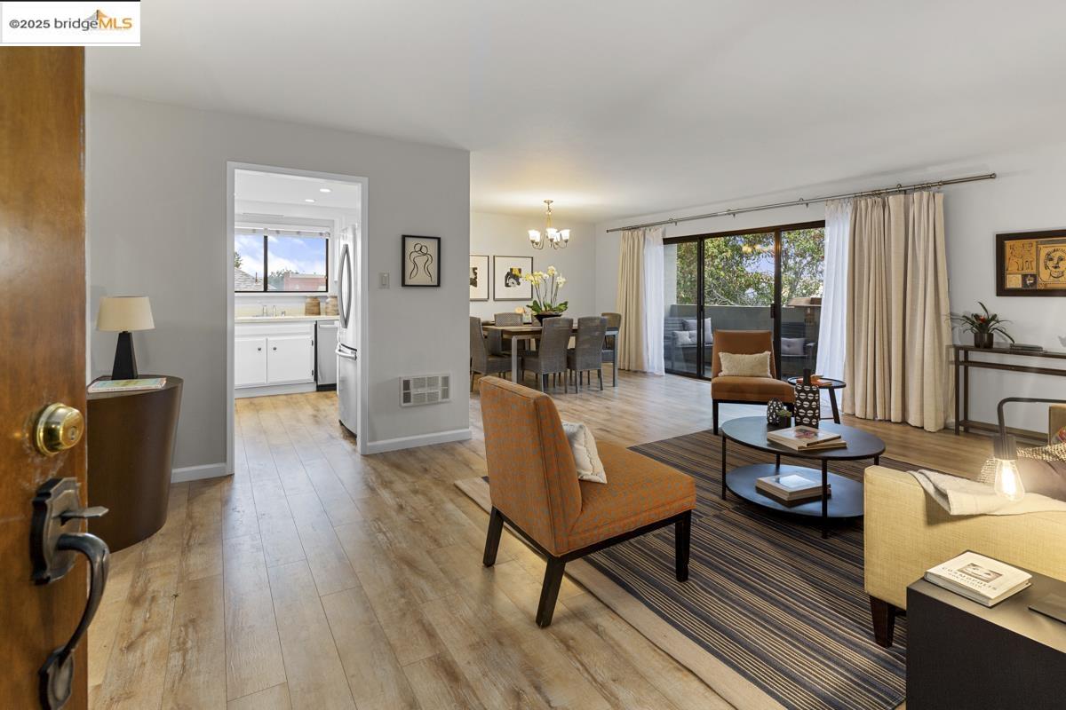 2515 Central Ave # 206