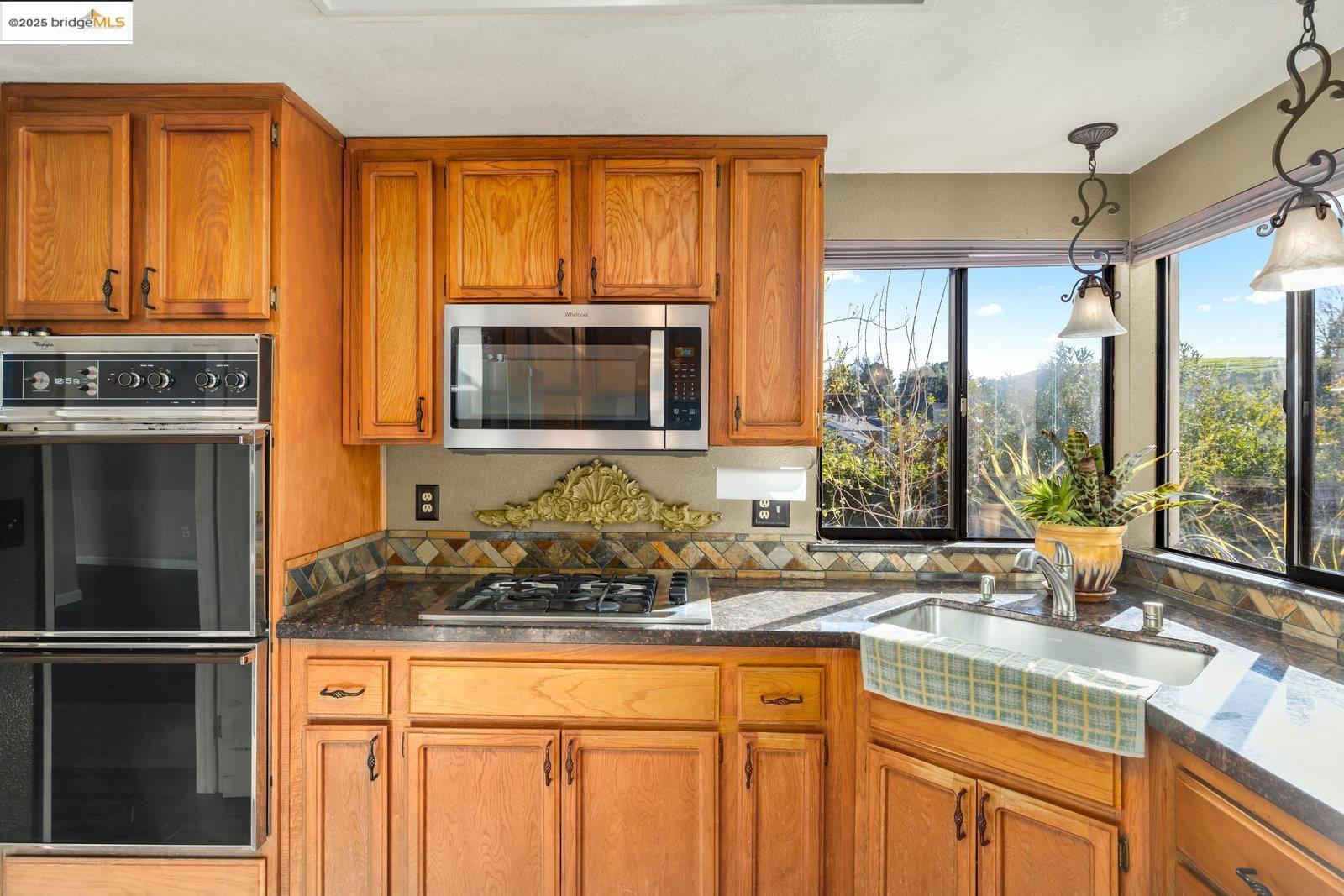 2920 Bellflower Dr