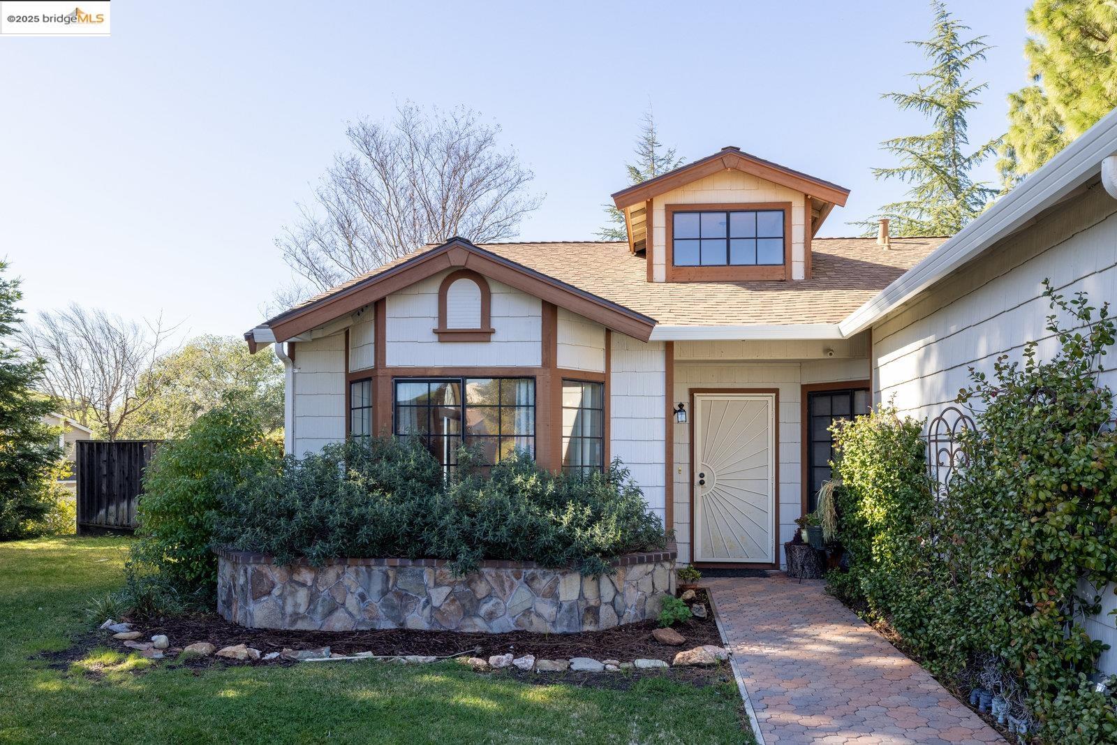 2920 Bellflower Dr