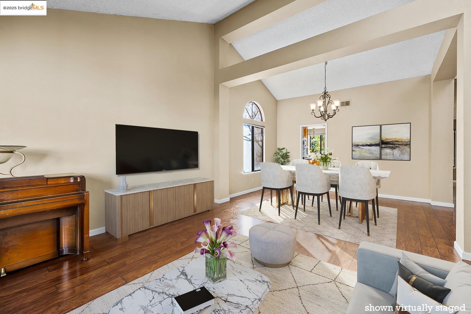 2920 Bellflower Dr