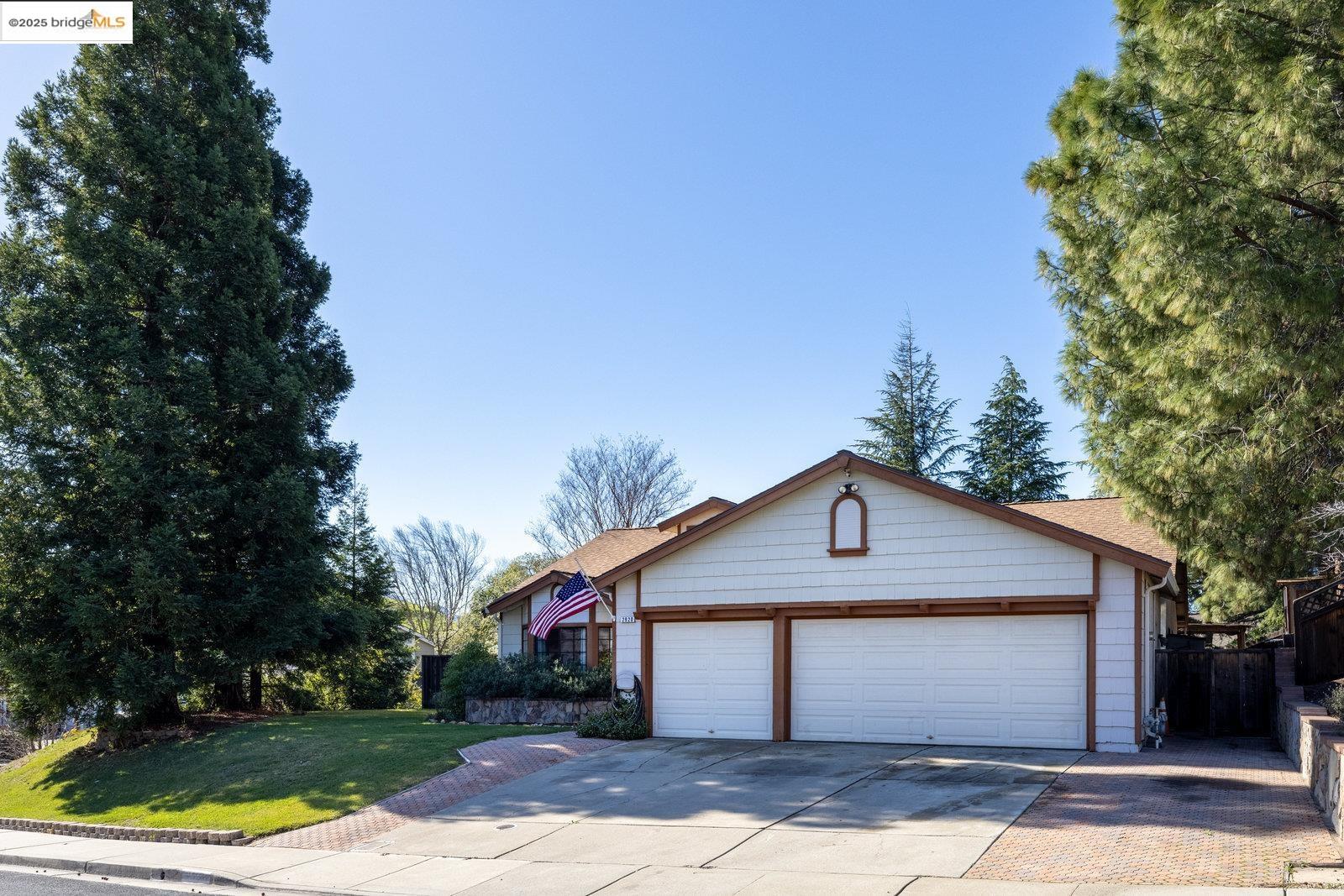 2920 Bellflower Dr