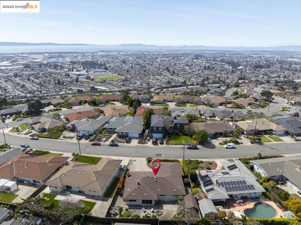2436 Harborview Dr