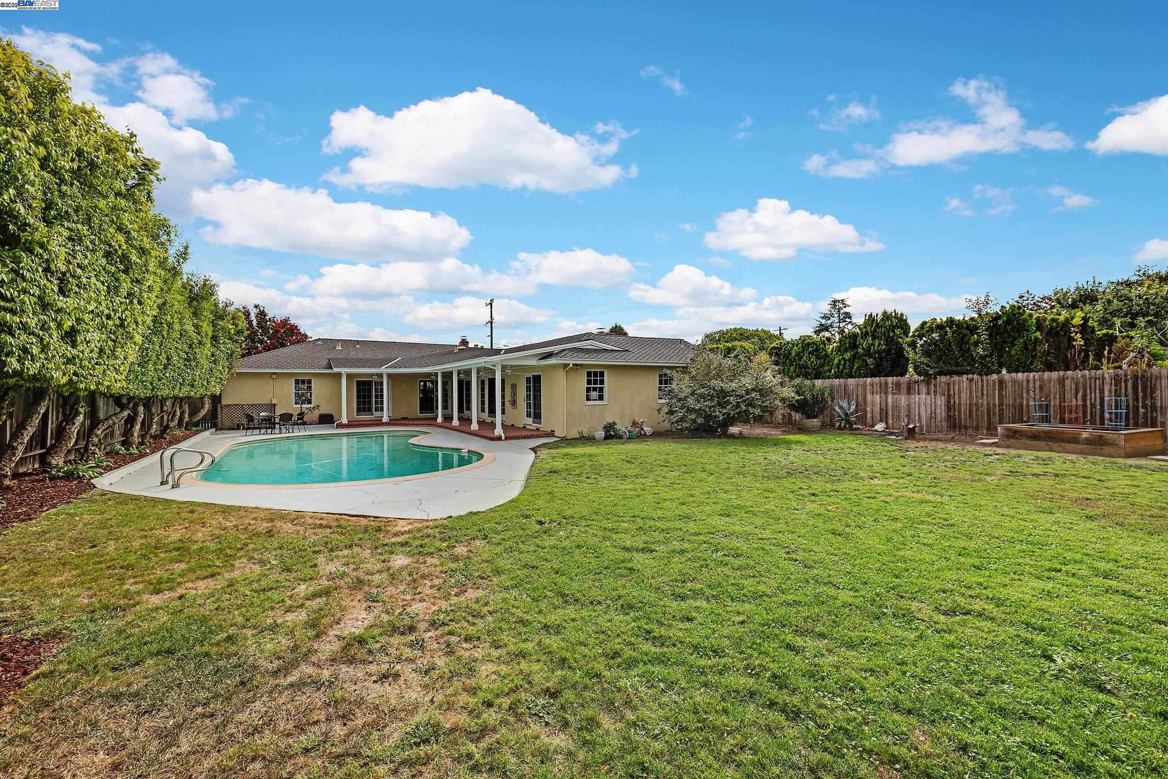 3450 Badding Rd