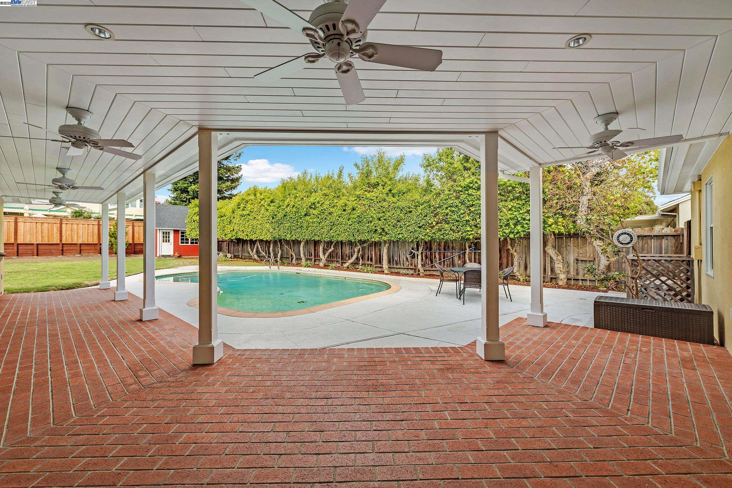 3450 Badding Rd