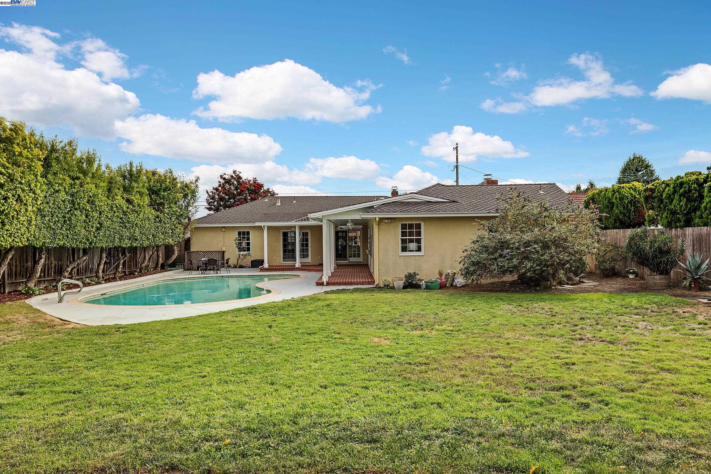 3450 Badding Rd
